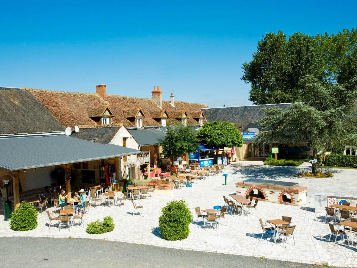 Bvco Locations Proche Chateaux Et Beauval Dans Le Loir Et Cher Campsite 4*