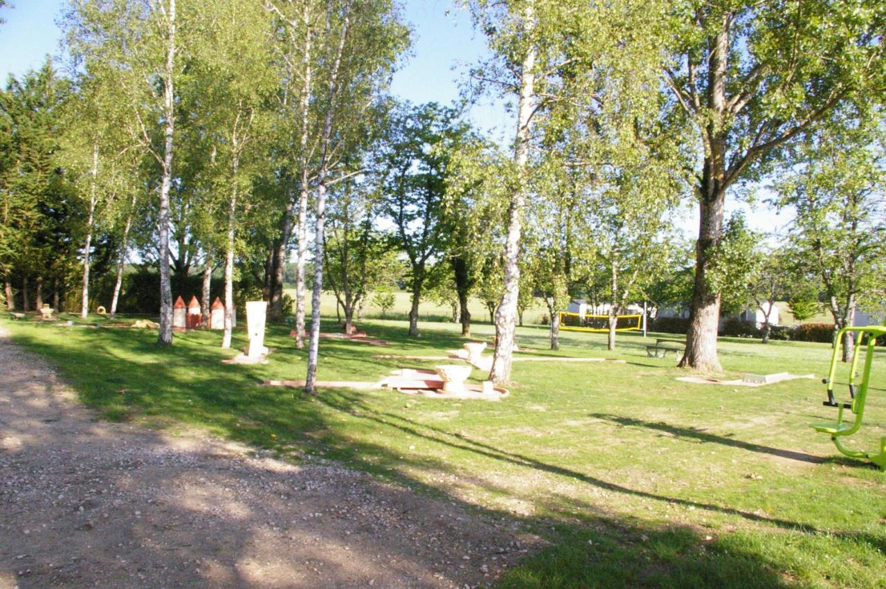Bvco Locations Proche Chateaux Et Beauval Dans Le Loir Et Cher Campsite Onzain